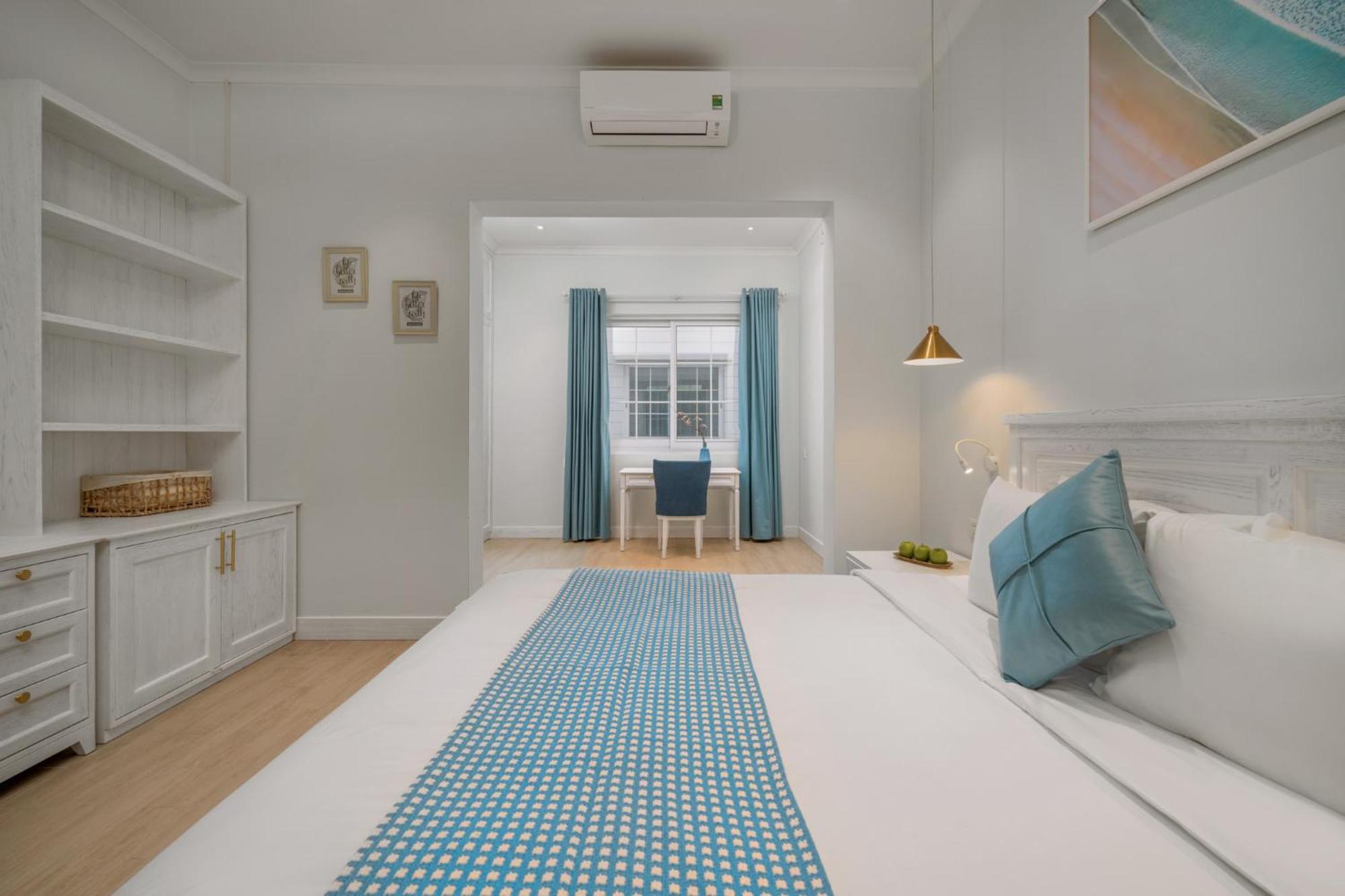 Villa The Salt - 250sm 3br, 4ba & Kitchen