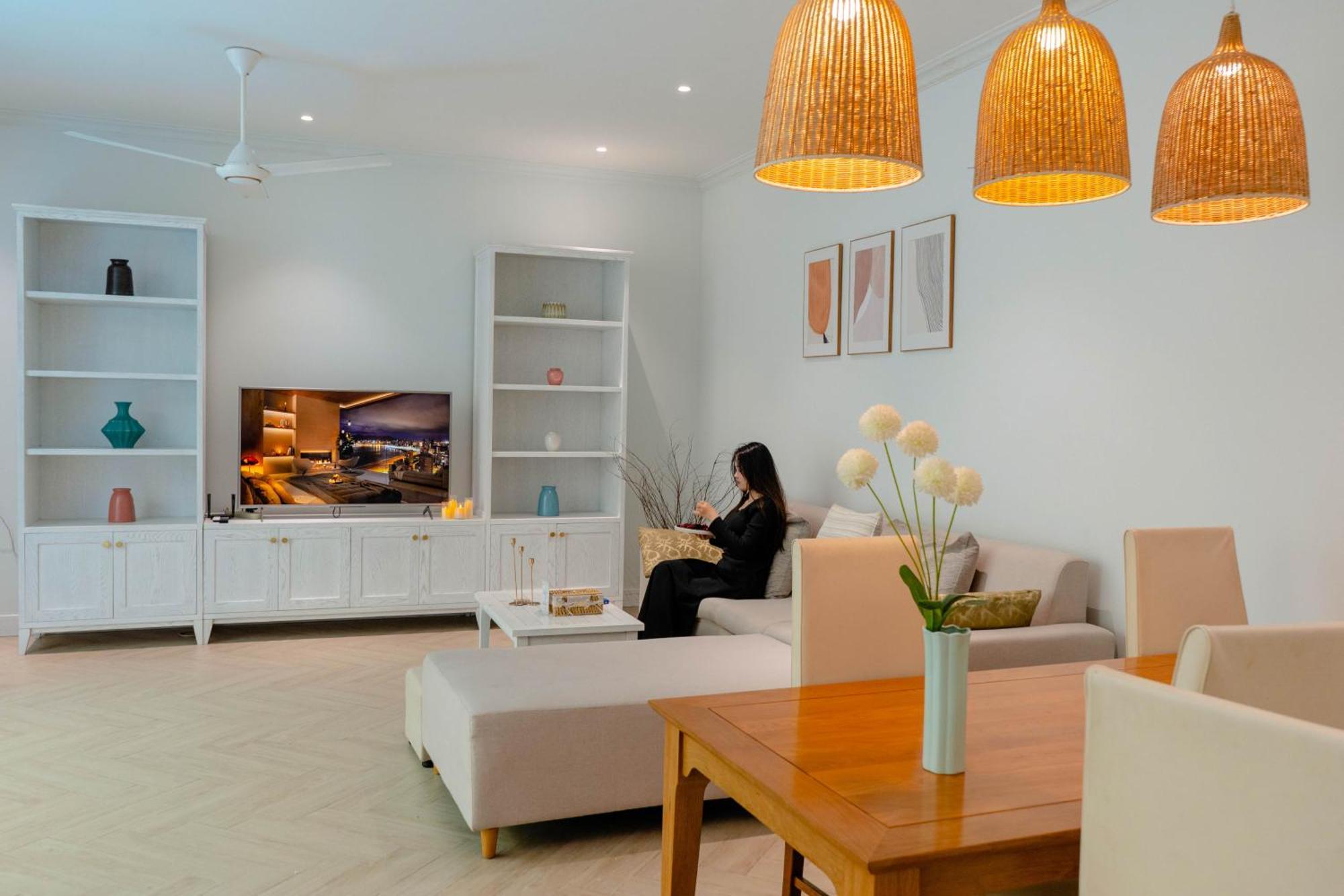 The Salt - 250sm 3br, 4ba & Kitchen Villa Da Nang